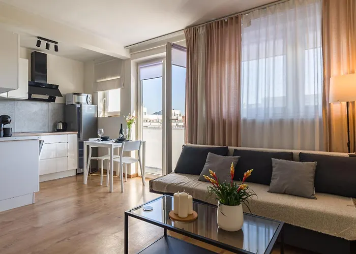 Wroclaw Old Town Apartment - Balcony, Top Location - By Rentujemy